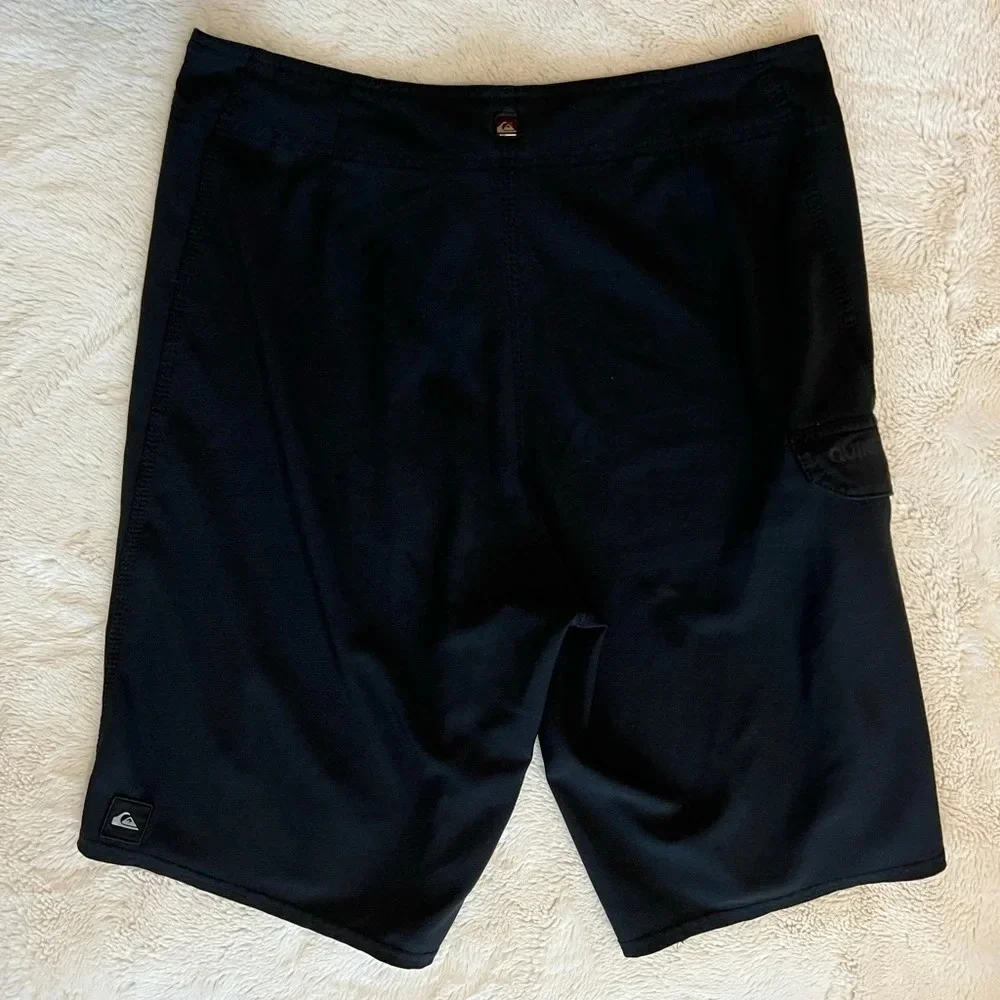 Men’s Quiksilver Black Board Shorts Swim Trunks Cypher Beach Summer Water Sport